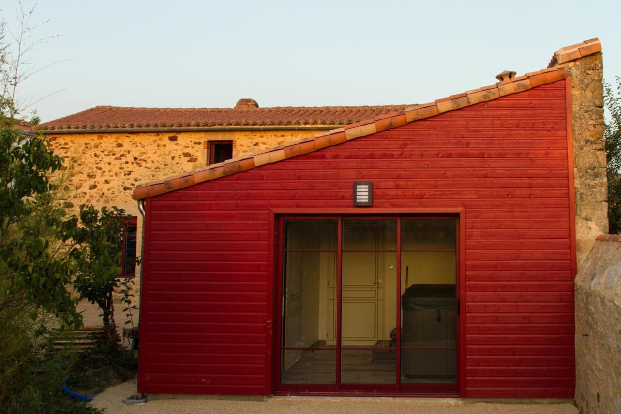 Le Puy Carmin - Chambre d'hôtes avec jacuzzi Bazoges-en-Paillers Extérieur photo